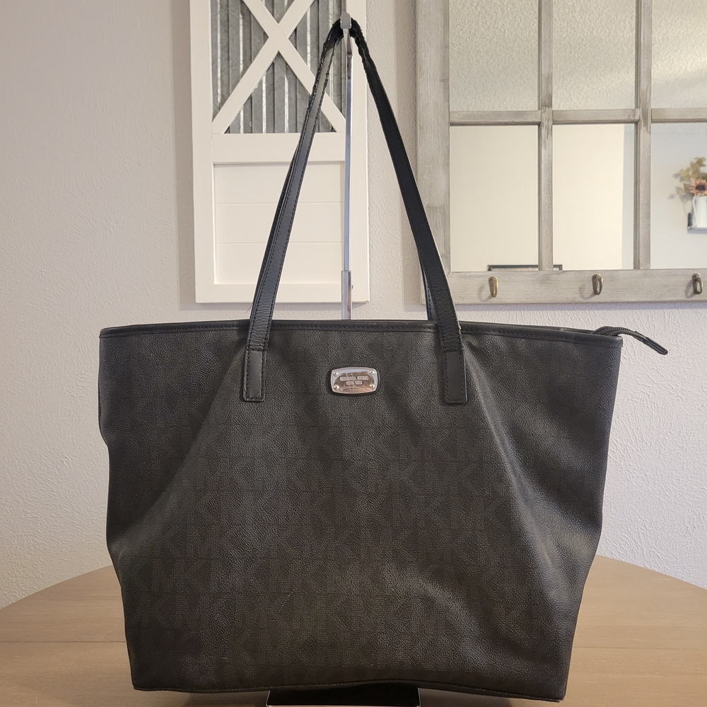 Michael Kors XL Tote Bag